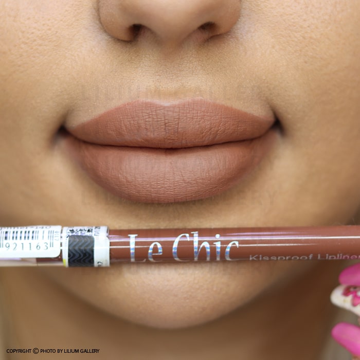 مداد لب با دوام لچیک